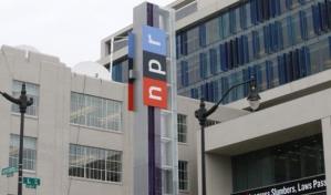 La radio pública de EE. UU. demanda a Trump, argumentando que eliminar la financiación federal es ilegal