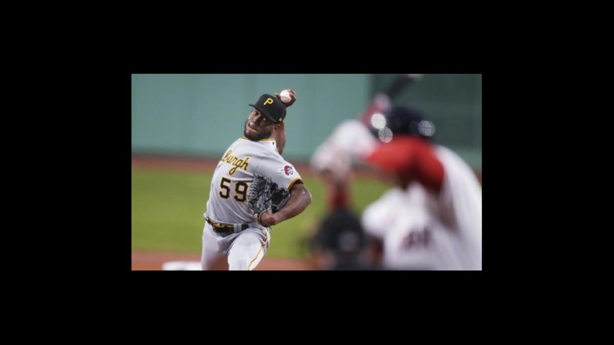 Roansy Contreras guía a Piratas a victoria sobre Medias Rojas Roansy Contreras guía a Piratas a victoria sobre Medias Rojas
