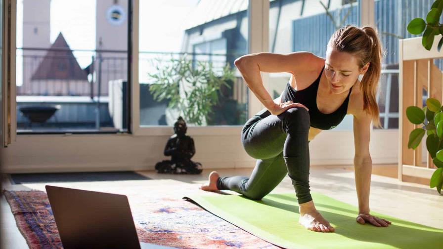 Cómo evitar lesiones al hacer ejercicio en casa