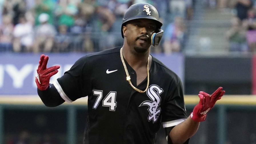 Eloy Jiménez regresa a lista lesionados