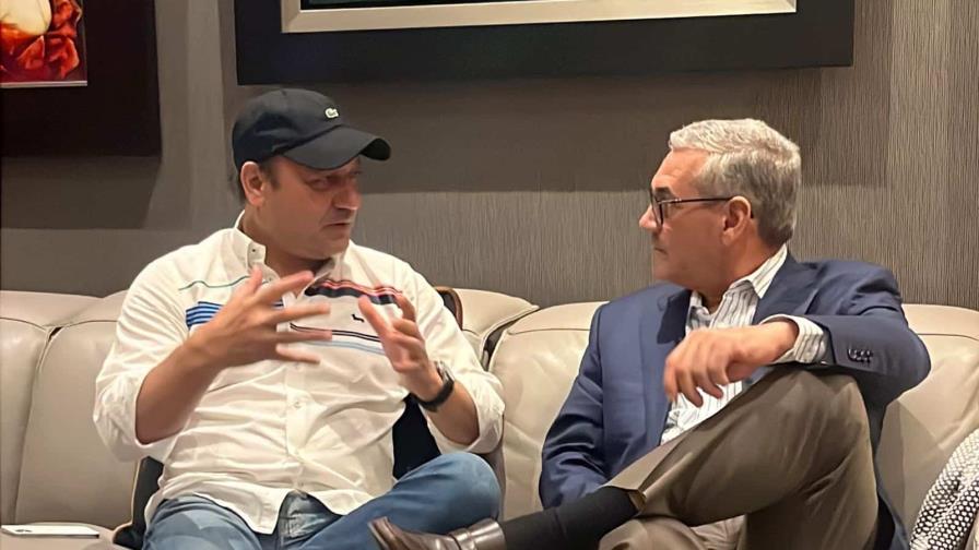 Abel Martínez visita a Gonzalo Castillo en su prisión domiciliaria para mostrarle su solidaridad Abel Martínez visita a Gonzalo Castillo en su prisión domiciliaria para mostrarle su solidaridad