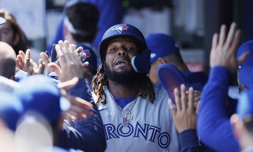 Video | Vladimir Guerrero Jr. conectó cuadrangular en la victoria