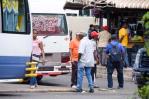 Pasajeros viajan a sus pueblos desde Santiago en feriado de Semana Santa Pasajeros viajan a sus pueblos desde Santiago en feriado de Semana Santa