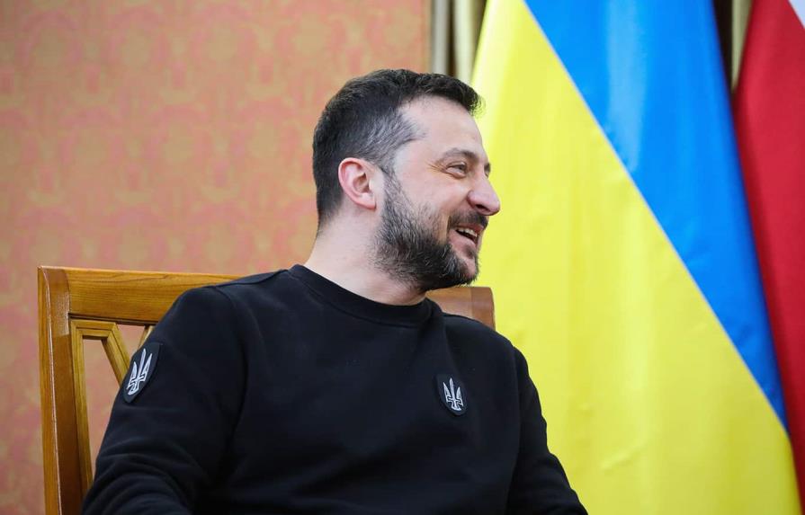 Zelenski: El orden volverá solo cuando la bandera ucraniana regrese a Crimea