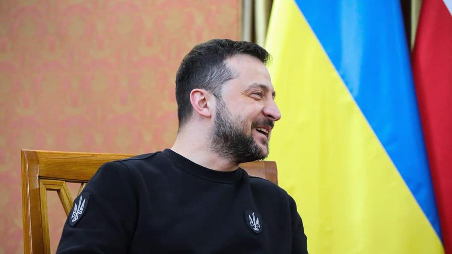 Zelenski: El orden volverá solo cuando la bandera ucraniana regrese a Crimea