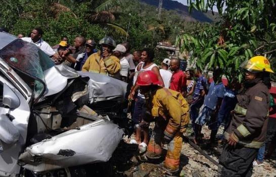 Dos muertos en accidente de tránsito en la Autopista Duarte