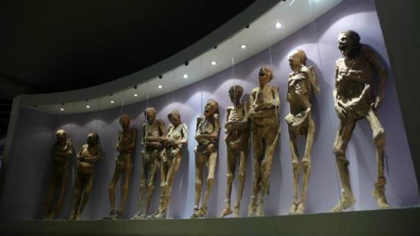 Suspenden exposición de momias mexicanas porque pueden presentar riesgos para la salud