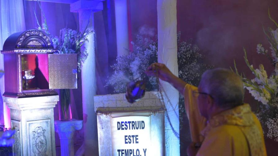 Los monumentos de adoración a Jesús