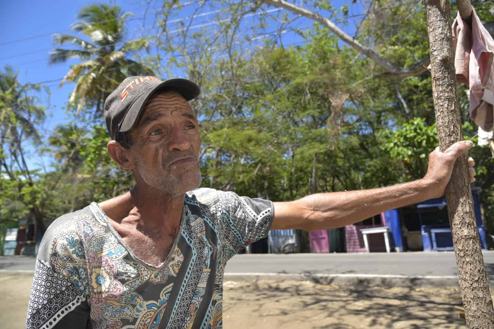 Alejandro de los Santos (El Bate), pescador de Palenque.