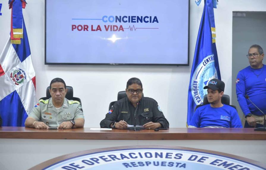 COE declara alerta amarilla en tres provincias por vaguada