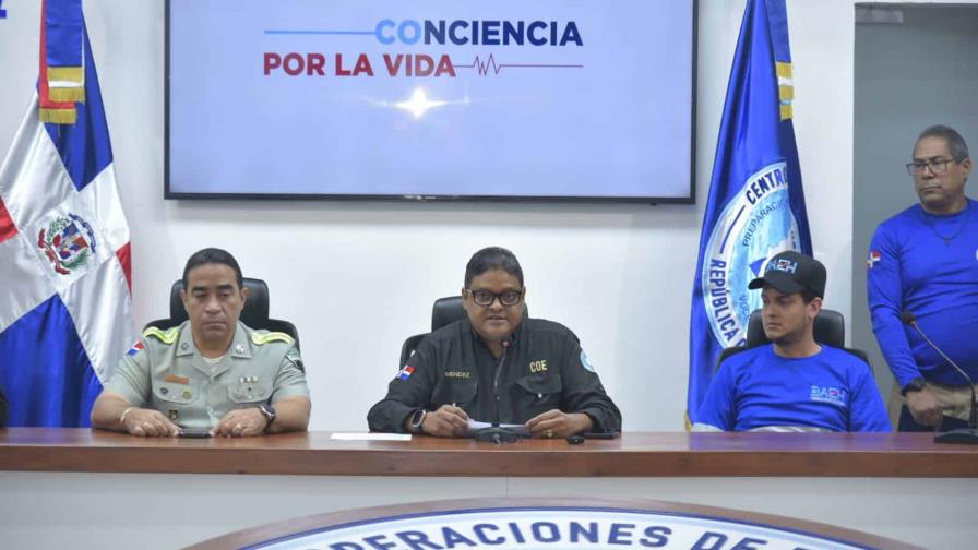 COE declara alerta amarilla en tres provincias por vaguada