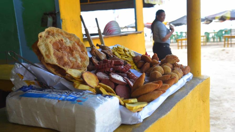 En Guayacanes un pecaíto frito puede costar hasta mil pesos