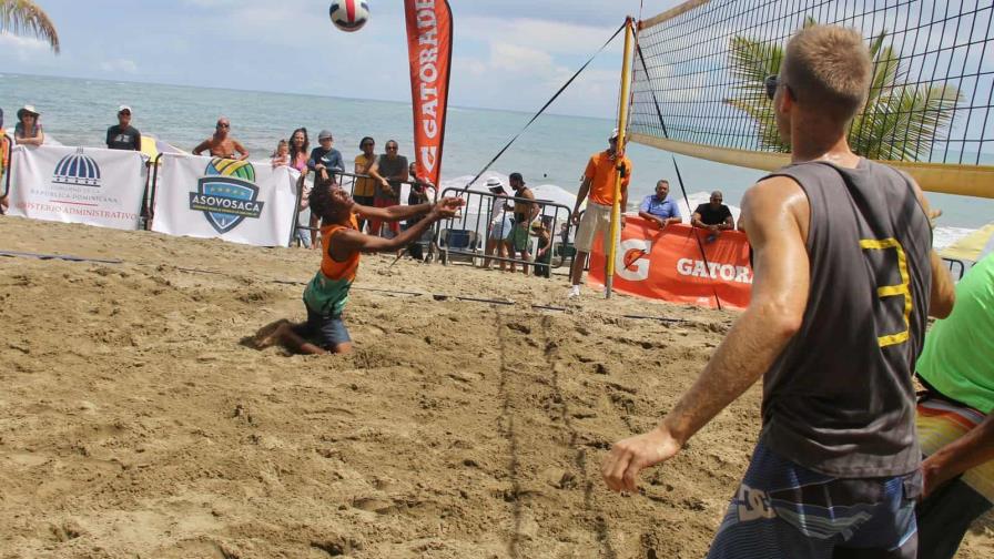 Arranca el voleibol playero en Cabarete
