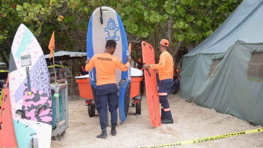 Voluntarios de la Defensa Civil, héroes anónimos de la Semana Santa