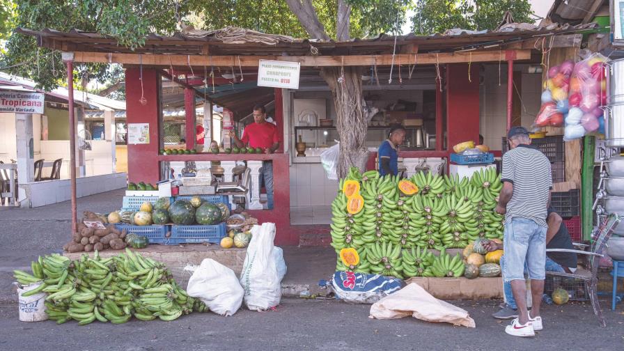 Sector agrícola sufre desinterés en inversiones; sequía subirá precios