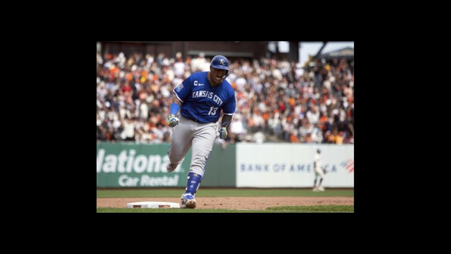 Pérez y Reales superan a Gigantes Pérez y Reales superan a Gigantes