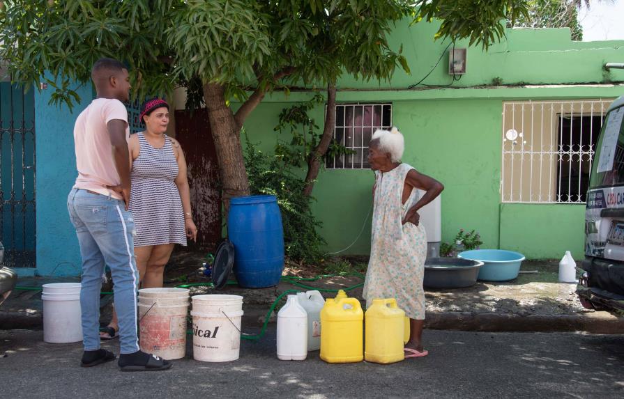 Lluvias no han hecho aportes significativos a los acueductos del Gran Santo Domingo