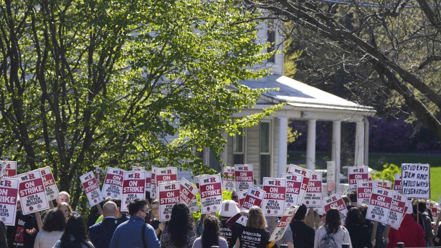 Personal docente de Rutgers, la reconocida universidad de NJ, se declara en huelga