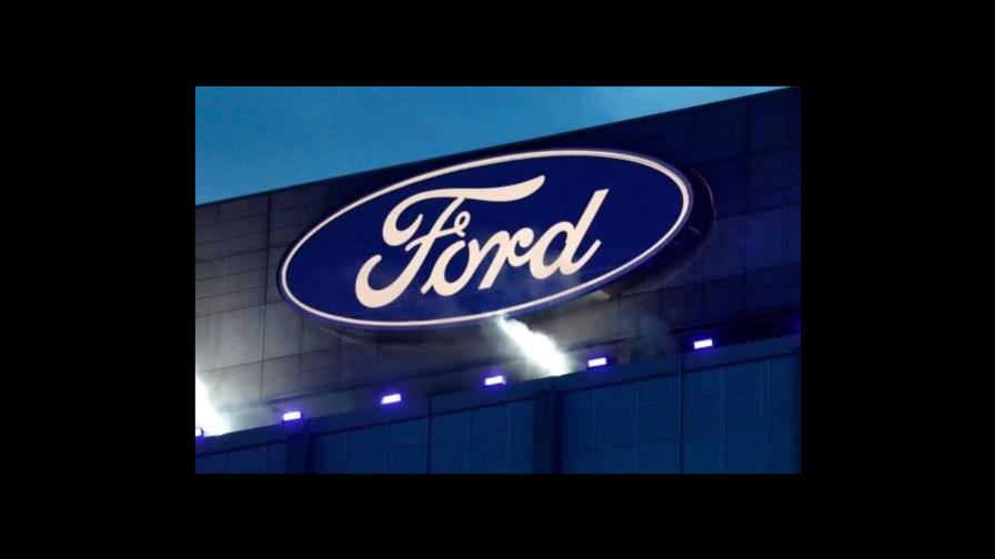 El senador Marco Rubio alerta de la unión de Ford con la firma china Huayou