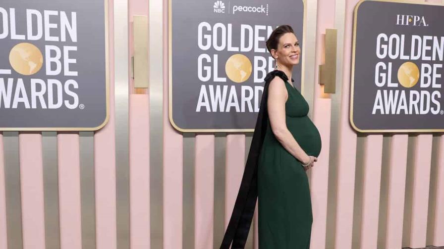 La tierna foto con la que Hilary Swank anuncia el nacimiento de sus mellizos La tierna foto con la que Hilary Swank anuncia el nacimiento de sus mellizos