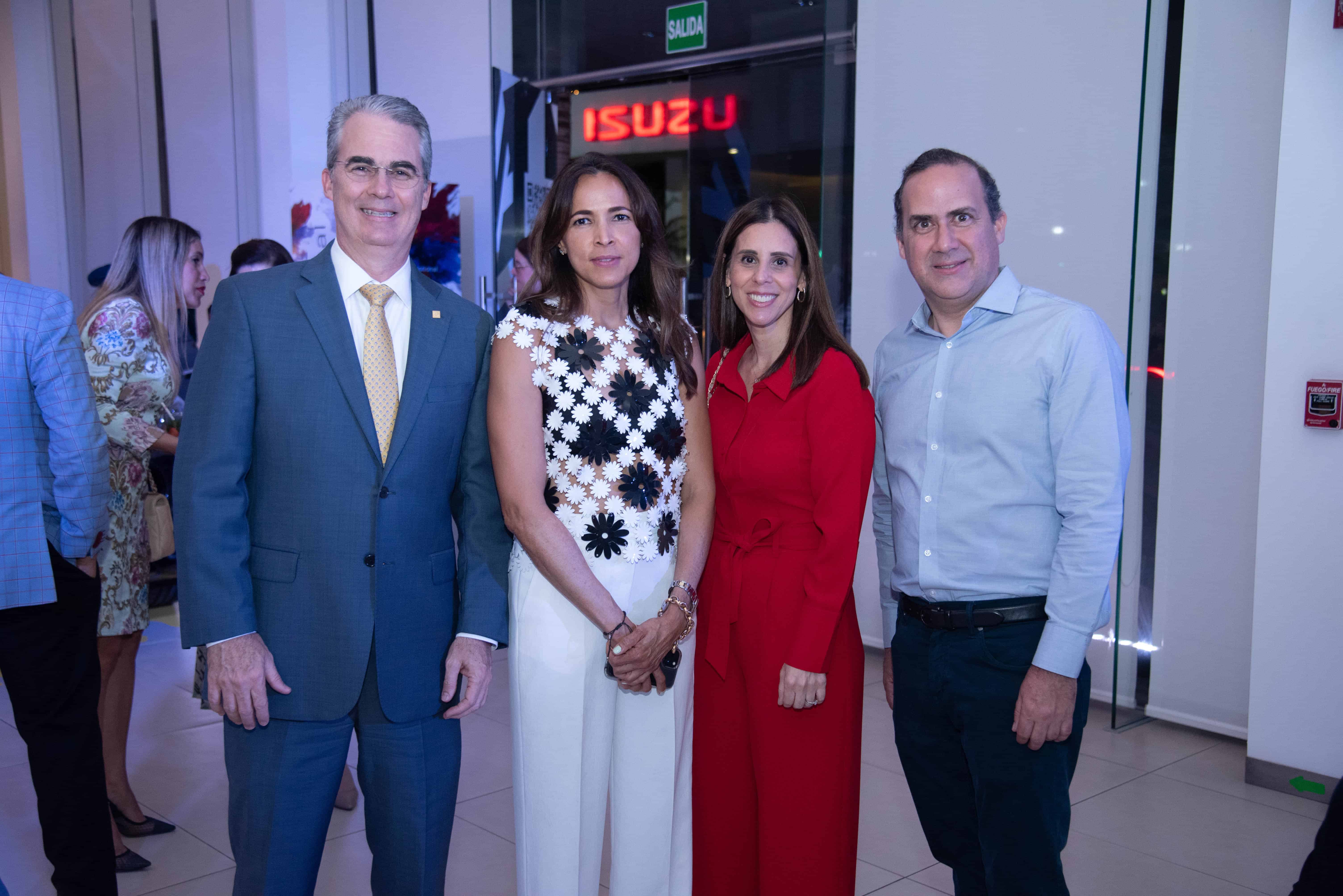 René Grullón, Diana Ramos, Marta Betances y Donald Pimentel.