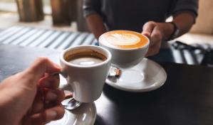 ¿Con azúcar o sin?: experto en café arroja luz sobre esta disyuntiva