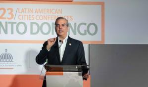 El gobierno insta a los empresarios a invertir en sector logístico de RD