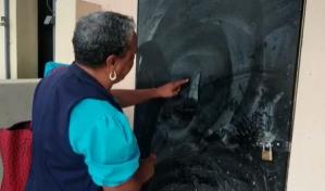 Video | Aseguran imagen de Jesús se refleja en puerta de una casa en Dajabón