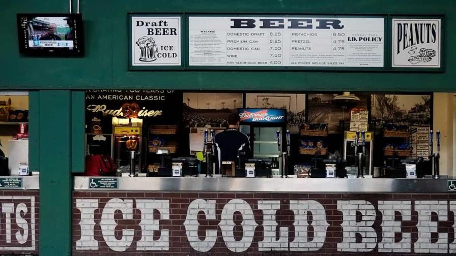 Equipos de MLB extienden el tiempo de las ventas de alcohol