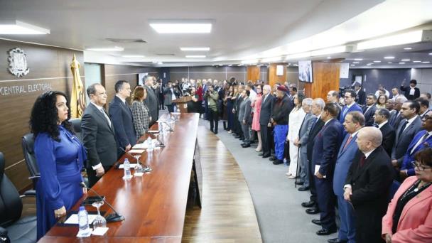 JCE advierte será estricta fiscalizando gastos de partidos en elecciones 2024