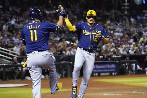 Adames rompe sin hit a Kelly; Cerveceros se imponen a Dbacks