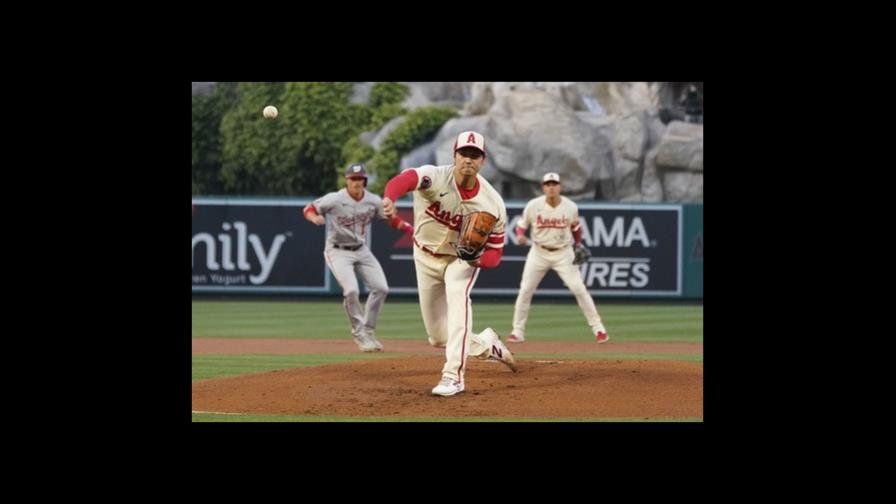 Ohtani lanza otra joya; Angelinos vencen a Nacionales