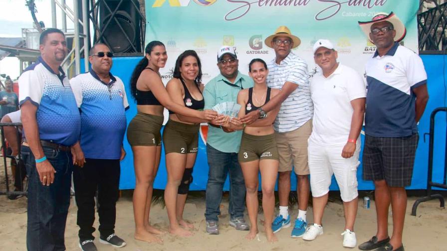 Primas y Cabarete Internacional conquistan torneo playero Puerto Plata