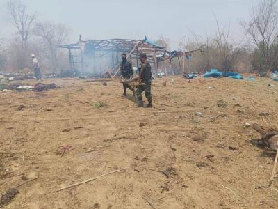 Birmania: ataque aéreo deja al menos 130 muertos