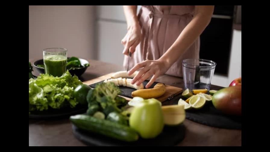 Cómo mejorar tu alimentación y llevar una dieta equilibrada para mejorar tu salud