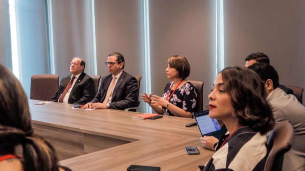 Sector privado con interés en mejorar servicio bancario a la ciudadanía y sectores