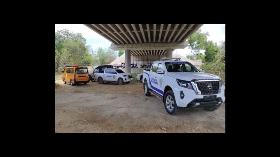 Encuentran cadáver amarrado y envuelto en una sábana en río de San Pedro de Macorís Encuentran cadáver amarrado y envuelto en una sábana en río de San Pedro de Macorís