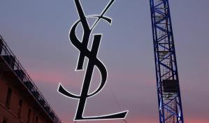 Saint Laurent se lanza del lujo al cine y estará en Cannes con Almodóvar