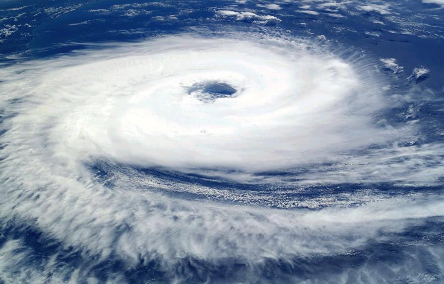 El ciclón Ilsa golpea la costa australiana tras alcanzar la intensidad máxima
