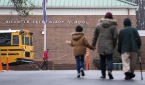 Detienen a la madre del niño de 6 años que baleó a profesora en escuela de Virginia