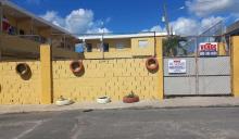 Escuela en Higüey vuelve a operar tras acuerdo entre Educación y dueños de local por deuda millonaria