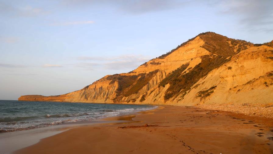 10 lugares que debes visitar en Montecristi 10 lugares que debes visitar en Montecristi