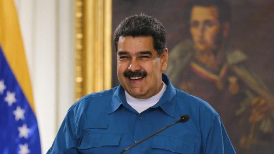 Maduro se dice orgulloso de su gestión, tras una década en el poder