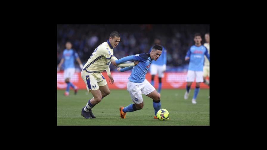 Napoli alcanza tregua y recupera a Osimhen pero empata sin goles