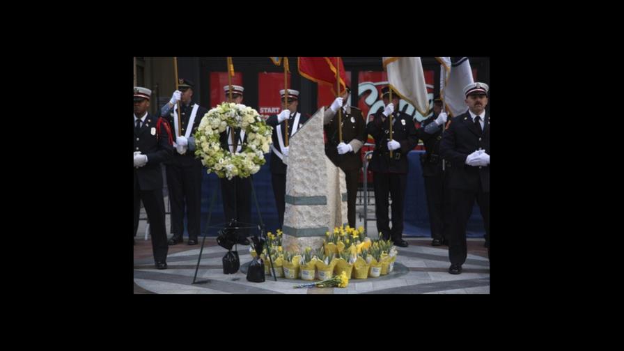 Recuerdan a las víctimas del atentado del Maratón de Boston Recuerdan a las víctimas del atentado del Maratón de Boston