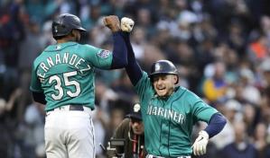 Kelenic pega jonrón por 4to juego seguido; Marineros ganan