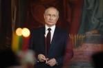 Putin asiste a la vigilia pascual en la Catedral de Cristo Redentor en Moscú