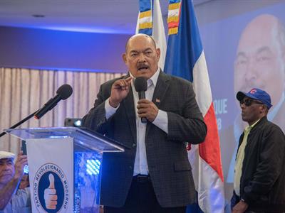 Muere Ramón Alburquerque