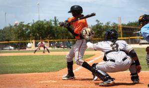 La mejora salarial en ligas menores no llegará a la Liga de Verano