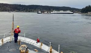 Un transbordador encalla con cientos de pasajeros en Washington